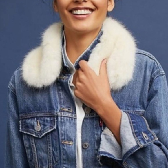 Anthropologie Accessories - Anthropologie Faux Fur Collar